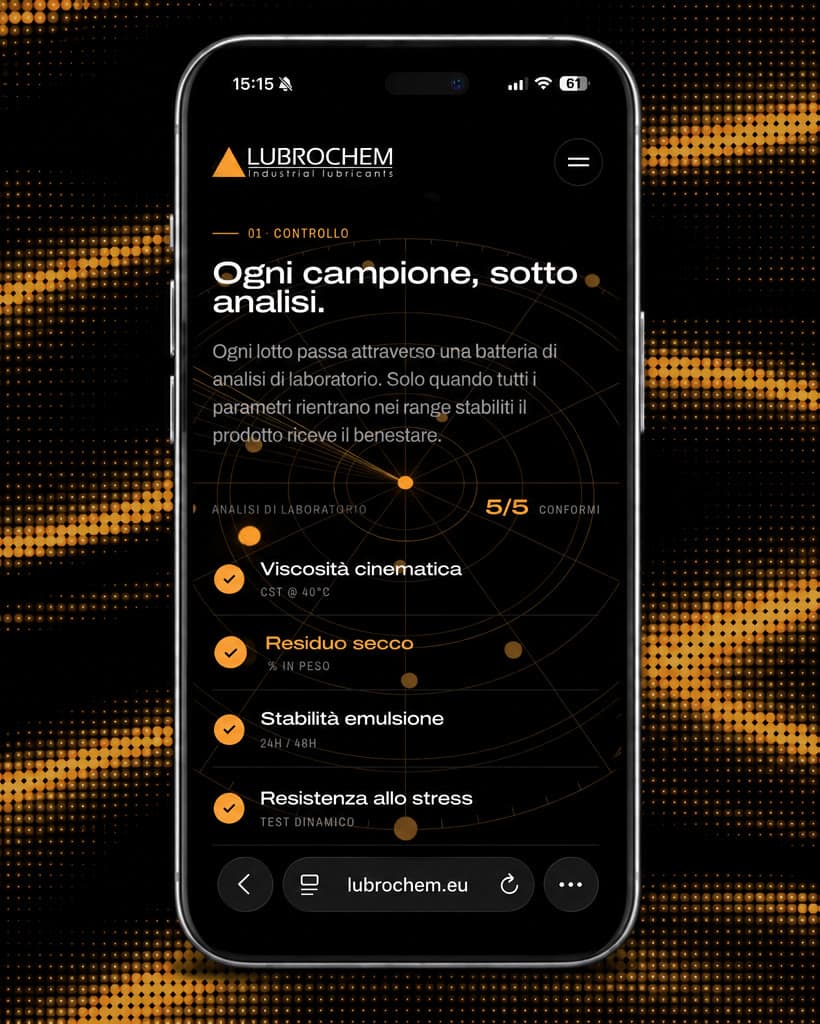 Le analisi di laboratorio su ogni lotto, sul telefono